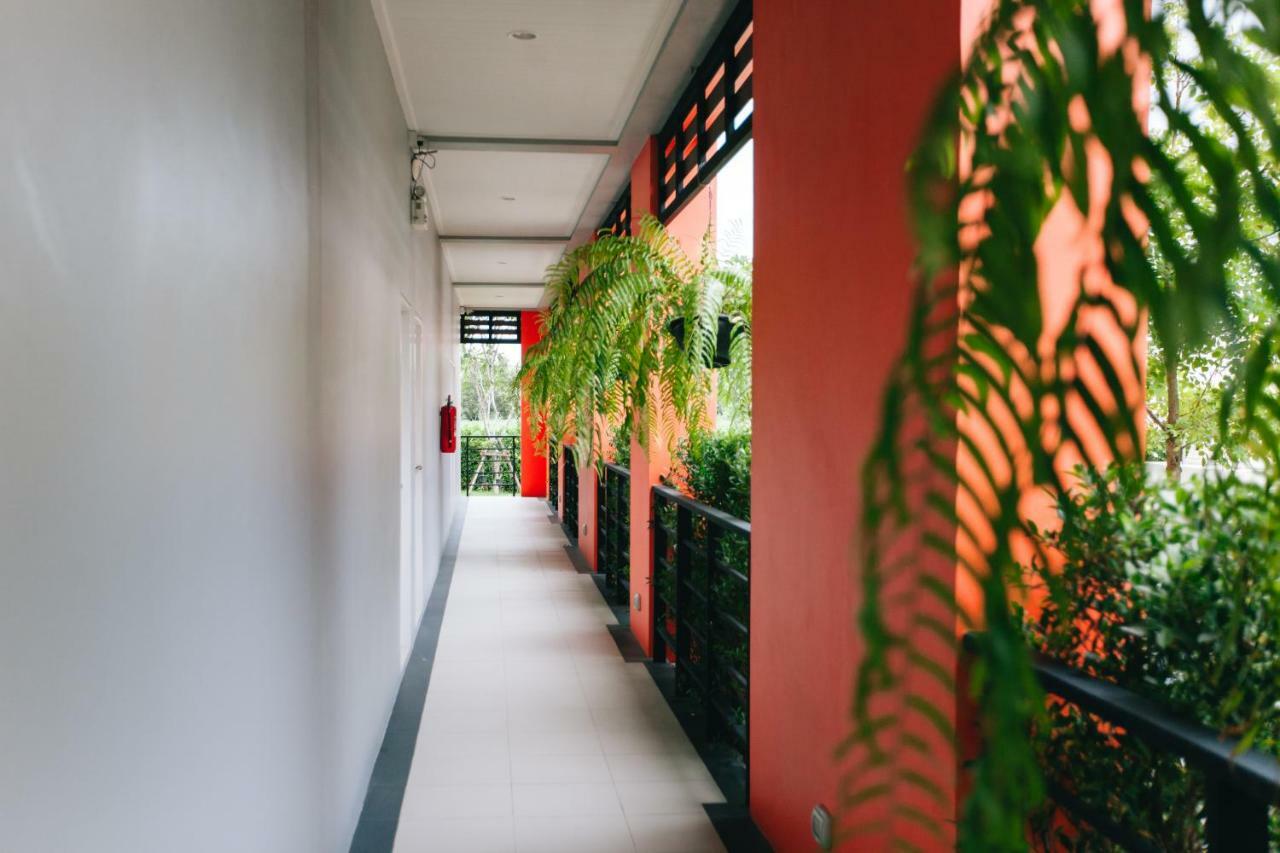 สมาร์ท โฮเทล Hotel Ban Lam Luk Ka ภายนอก รูปภาพ