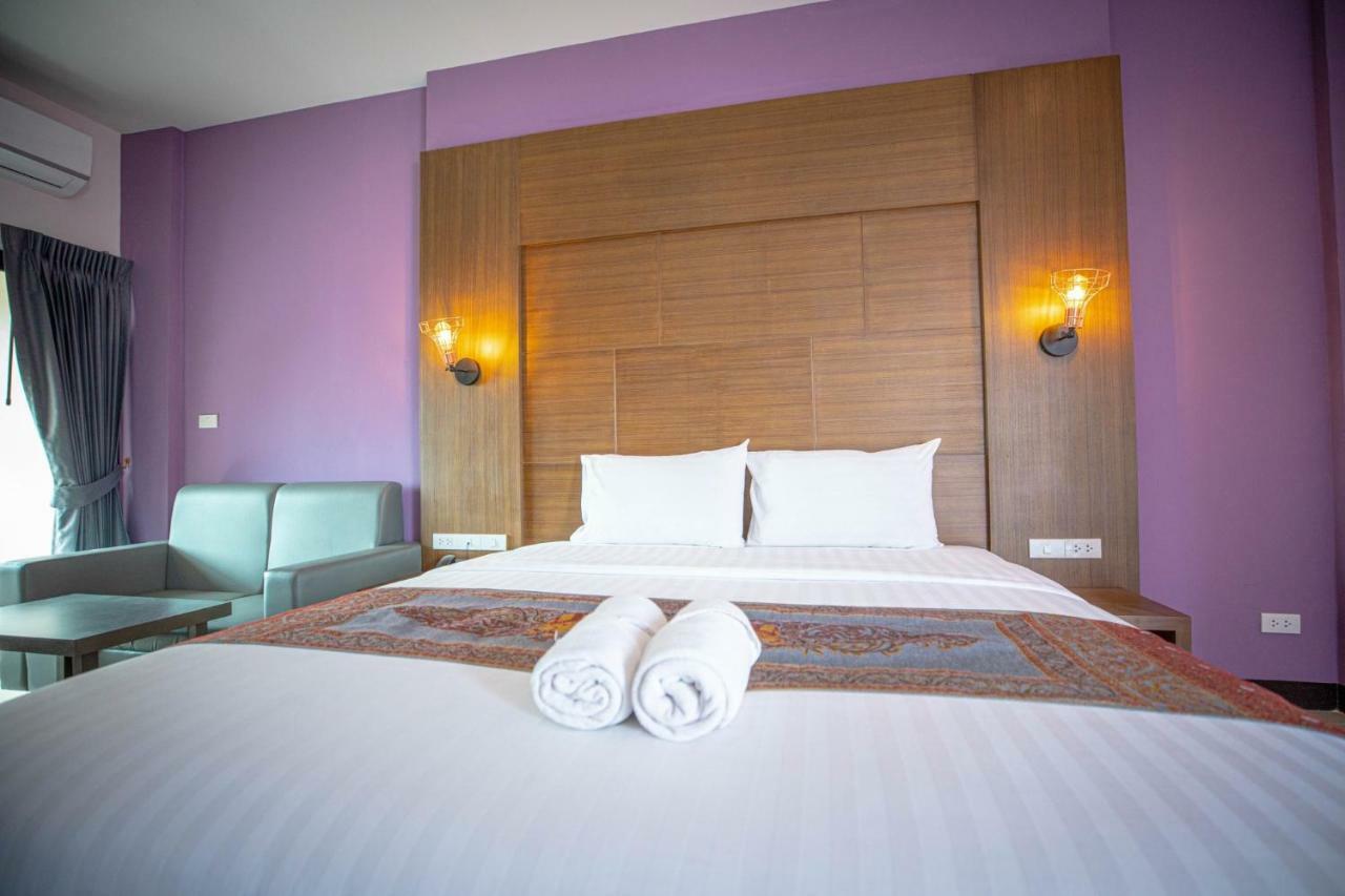 สมาร์ท โฮเทล Hotel Ban Lam Luk Ka ภายนอก รูปภาพ