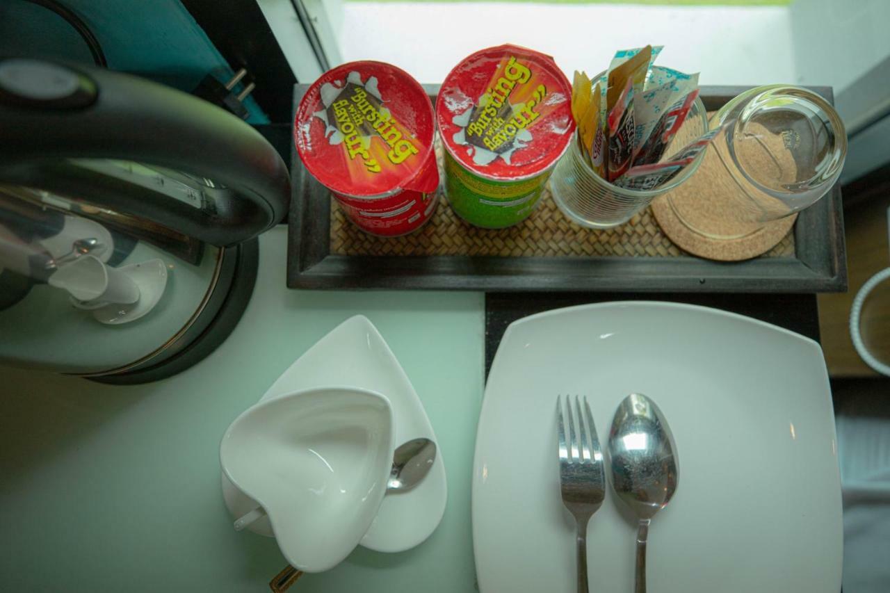 สมาร์ท โฮเทล Hotel Ban Lam Luk Ka ภายนอก รูปภาพ