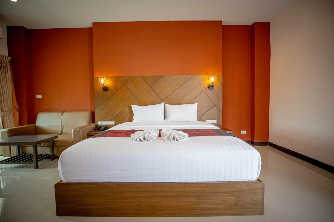 สมาร์ท โฮเทล Hotel Ban Lam Luk Ka ภายนอก รูปภาพ