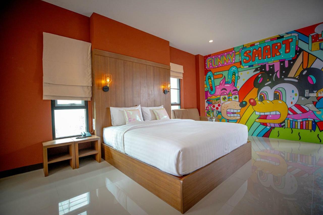 สมาร์ท โฮเทล Hotel Ban Lam Luk Ka ภายนอก รูปภาพ