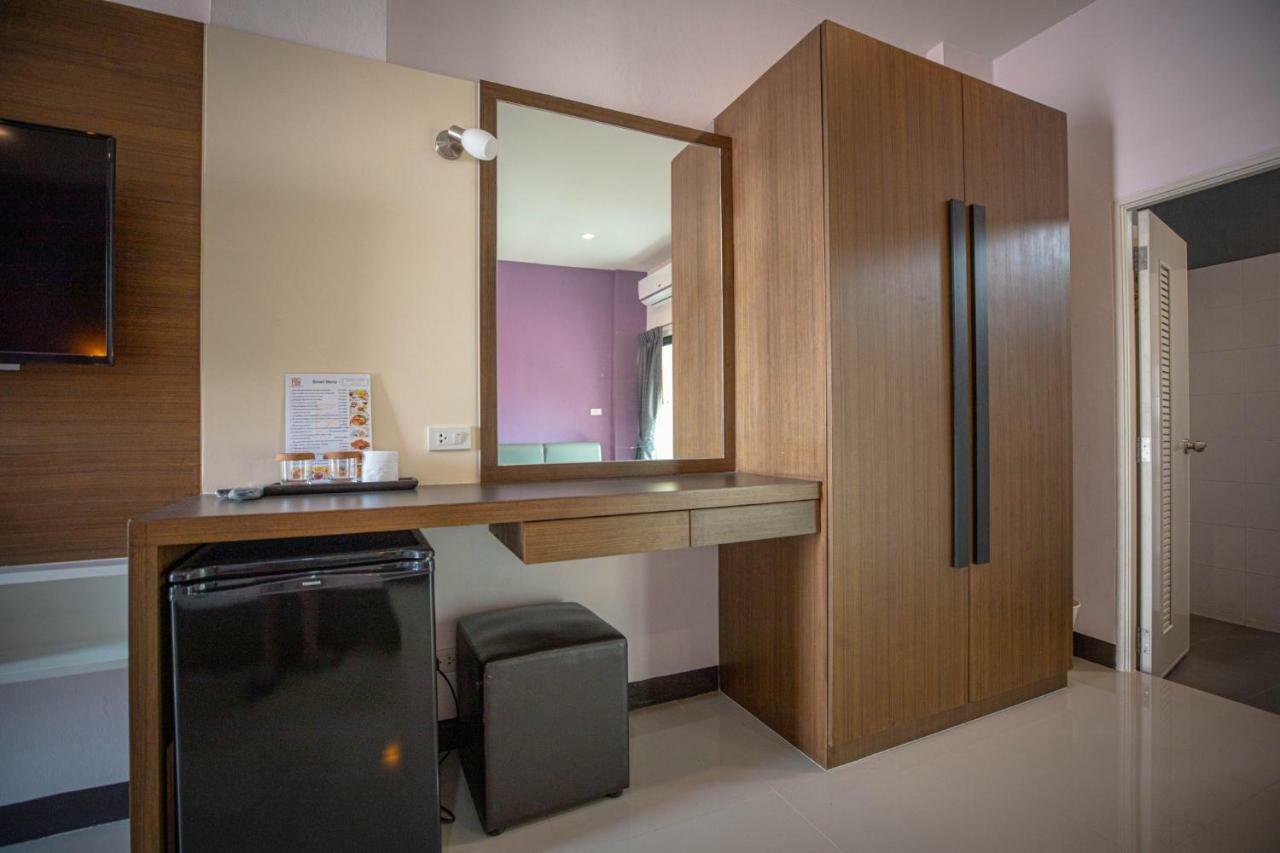 สมาร์ท โฮเทล Hotel Ban Lam Luk Ka ภายนอก รูปภาพ