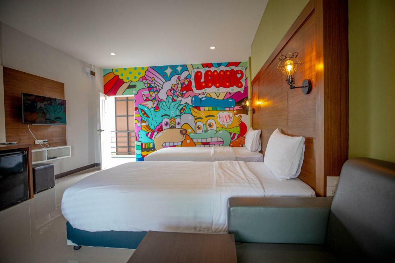 สมาร์ท โฮเทล Hotel Ban Lam Luk Ka ภายนอก รูปภาพ