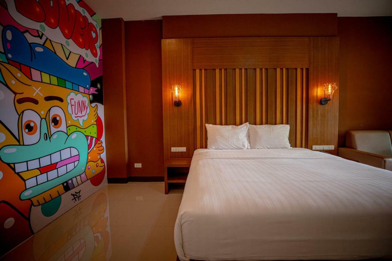 สมาร์ท โฮเทล Hotel Ban Lam Luk Ka ภายนอก รูปภาพ