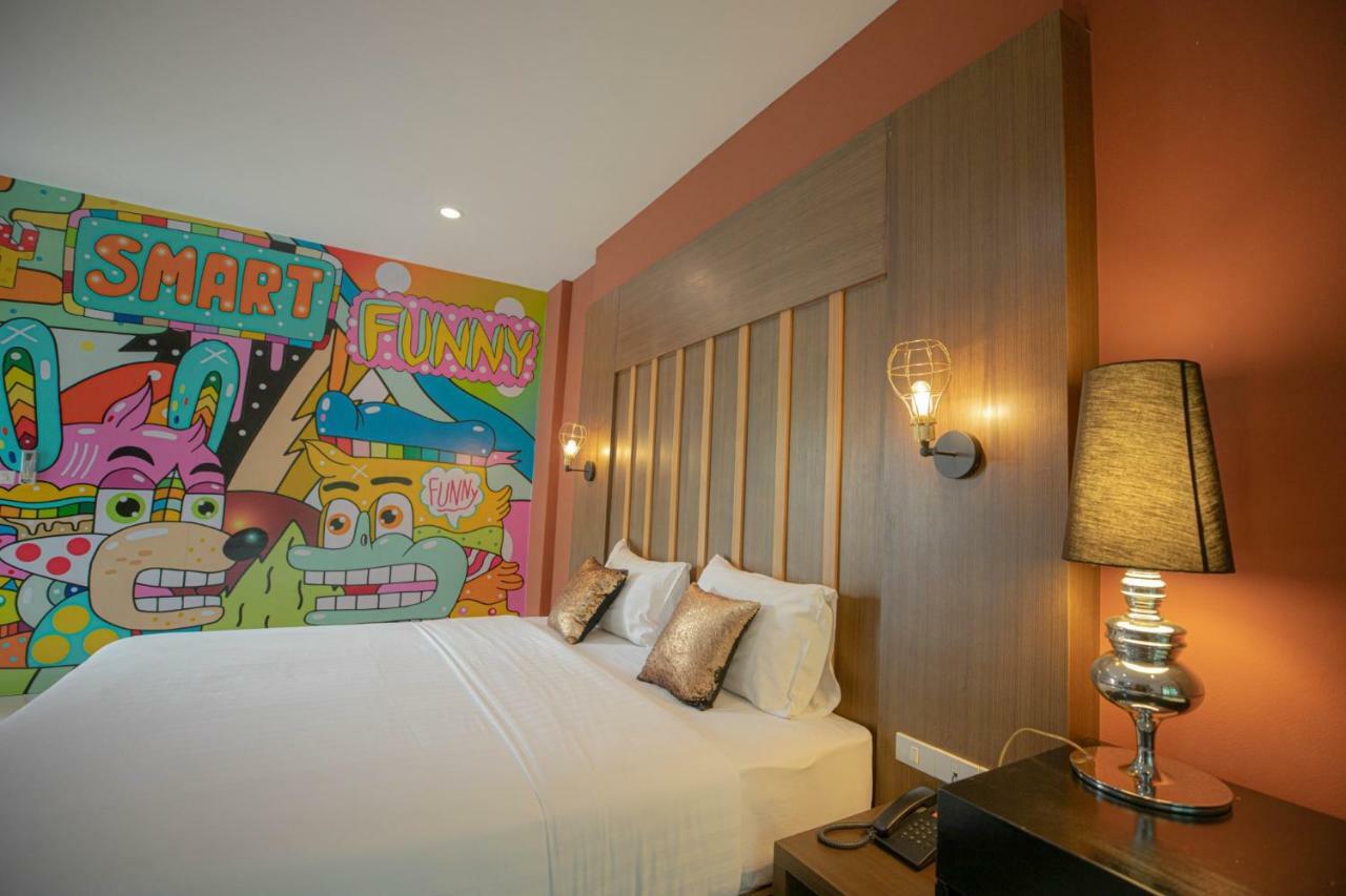 สมาร์ท โฮเทล Hotel Ban Lam Luk Ka ภายนอก รูปภาพ